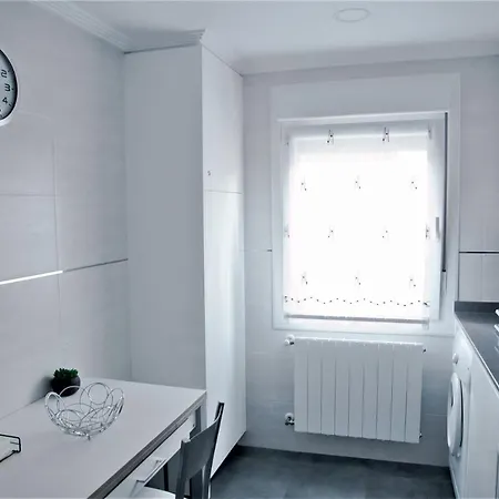 Zubia - Metro Bilbao - Parking Privado Gratis - Ebi01527 Portugalete