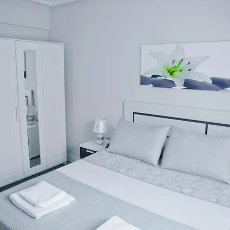 Zubia - Metro Bilbao - Parking Privado Gratis - Ebi01527 Appartamento