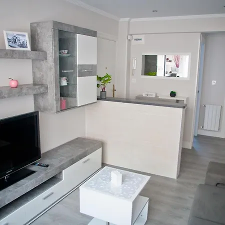 Zubia - Metro Bilbao - Parking Privado Gratis - Ebi01527